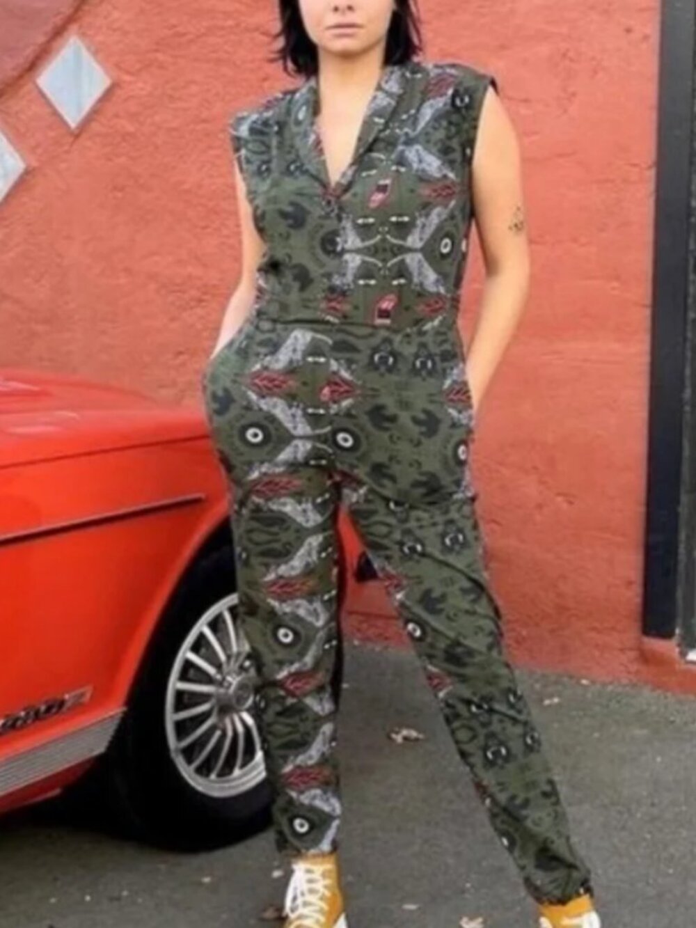 Nooworks Black Swan Magic Suit